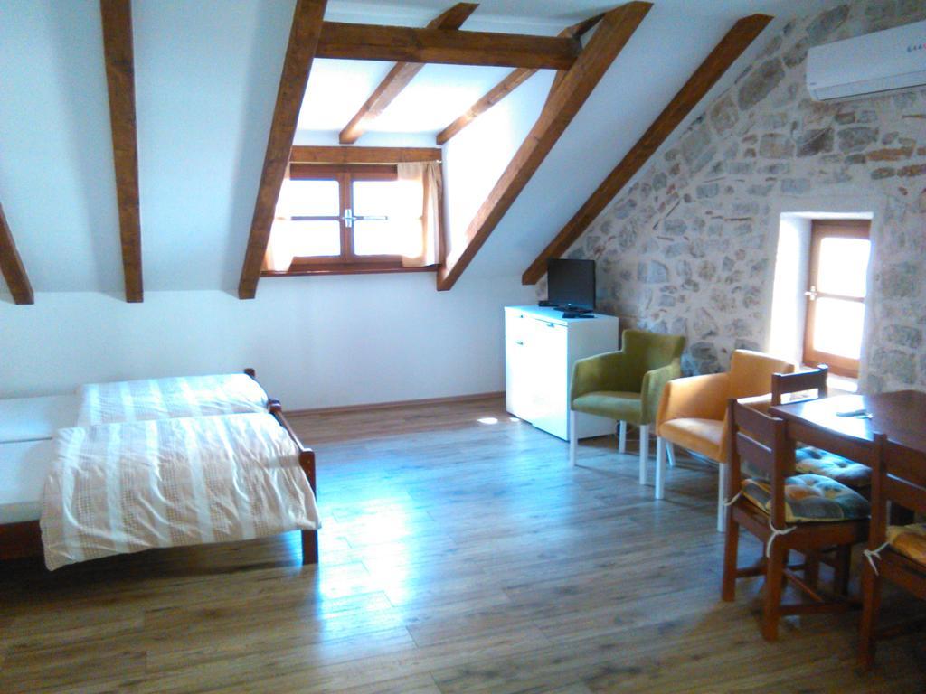 Apartments Historic Stone House Kotor Eksteriør bilde