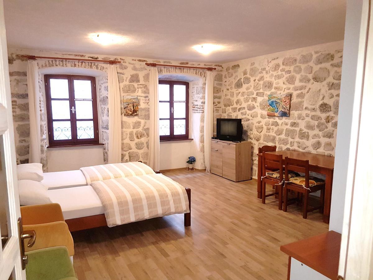 Apartments Historic Stone House Kotor Eksteriør bilde